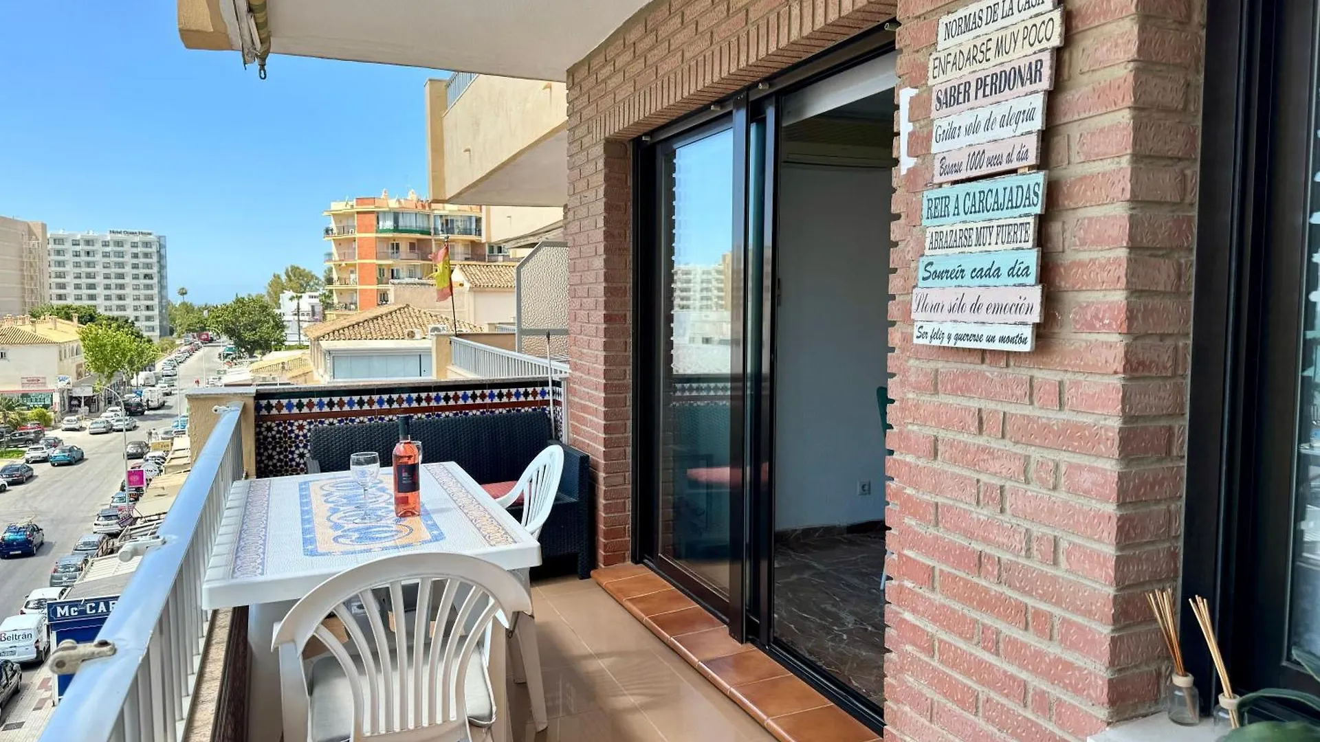 Apartment Ferienwohnung La Carihuela A 150 Metros De La Playa Con Espectaculares Vistas Torremolinos